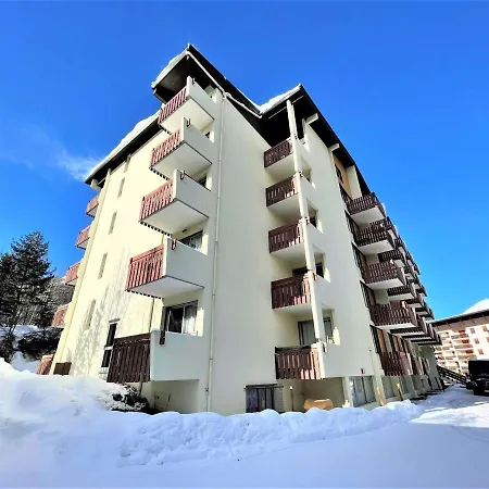 Cosy Au Pied Des Pistes Avec Balcon Et Parking - - Fr-1-330f-215